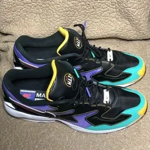 Air Max 2 Mardi Gras Air Max 90 Terrascape  main image 3